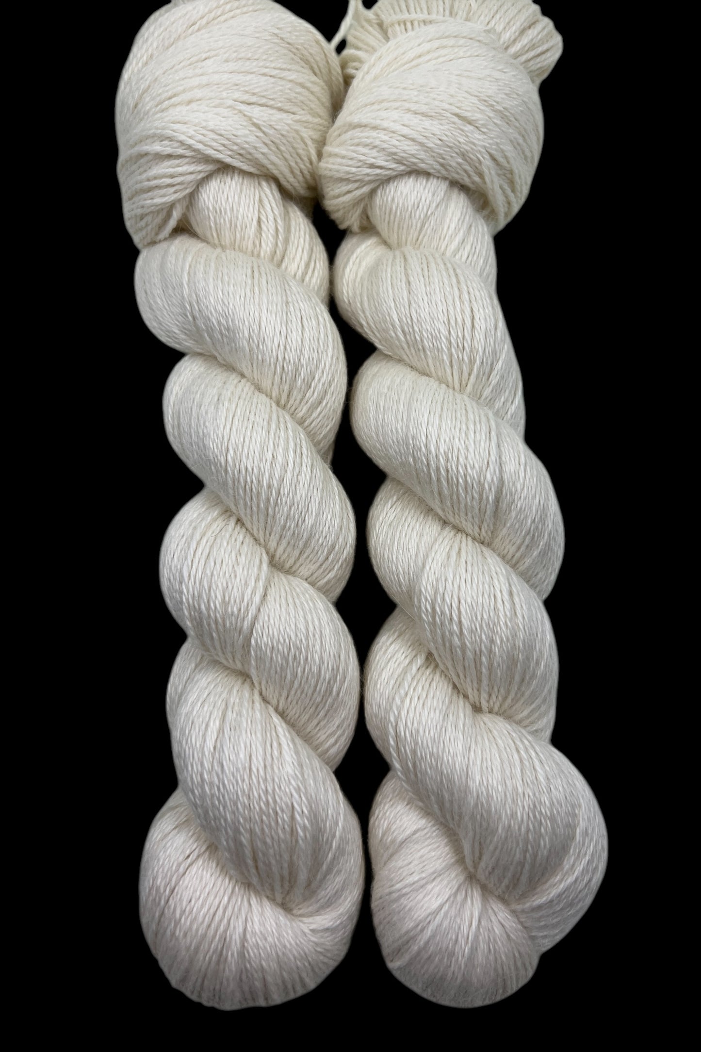 Swan White (Fluffy Sock)