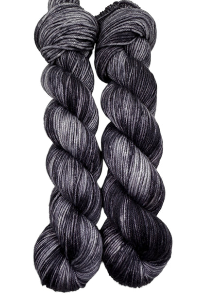 Charcoal (Squishy Worsted)