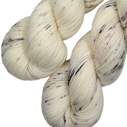 Young-woo (Trusty Sock)