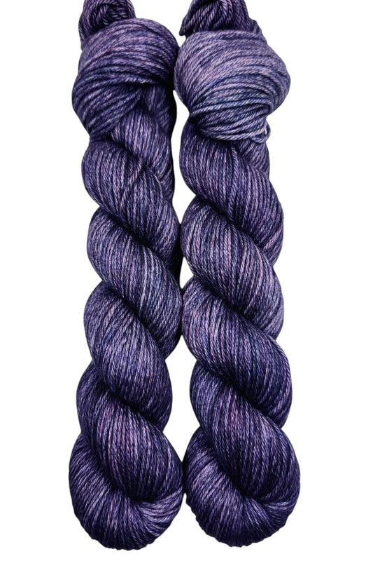 Purple Leaf Plum (Squishy Worsted)