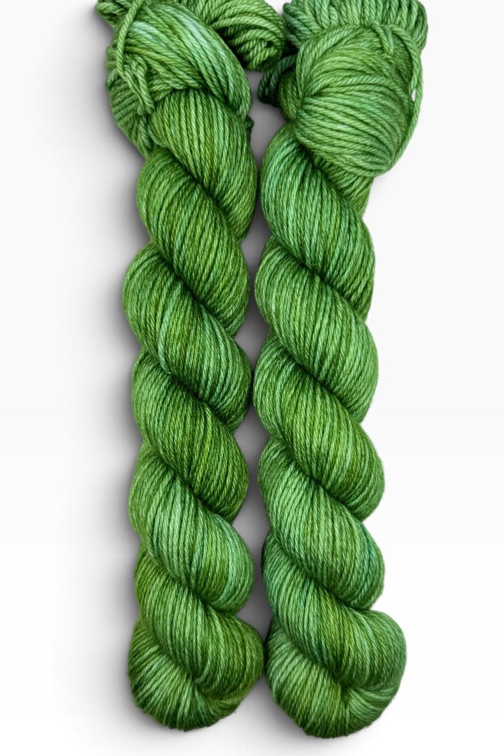 Mint Chocolate (Squishy Worsted)