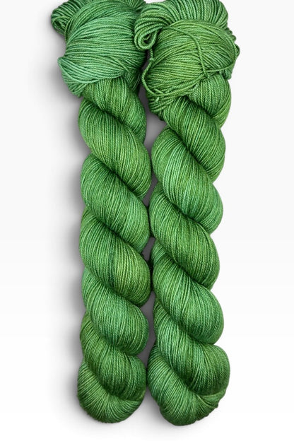 Mint Chocolate (Silky Sock)