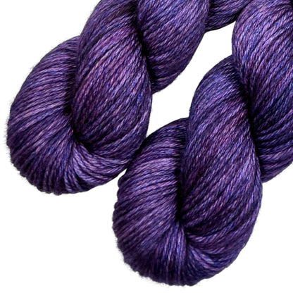 Purple Leaf Plum (Squishy Worsted)