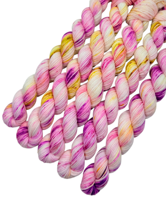 Raspberry Lemonade (Trusty Sock Mini)